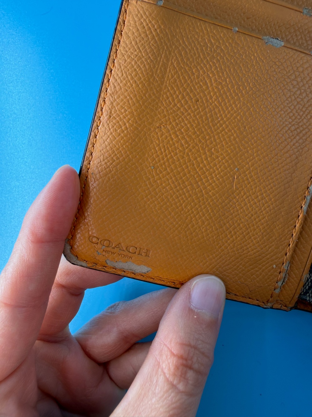 Coach Tangerine Orange Compact Wallet Zip Flaw Project Snap ID Card Holder - Picture 8 of 9
